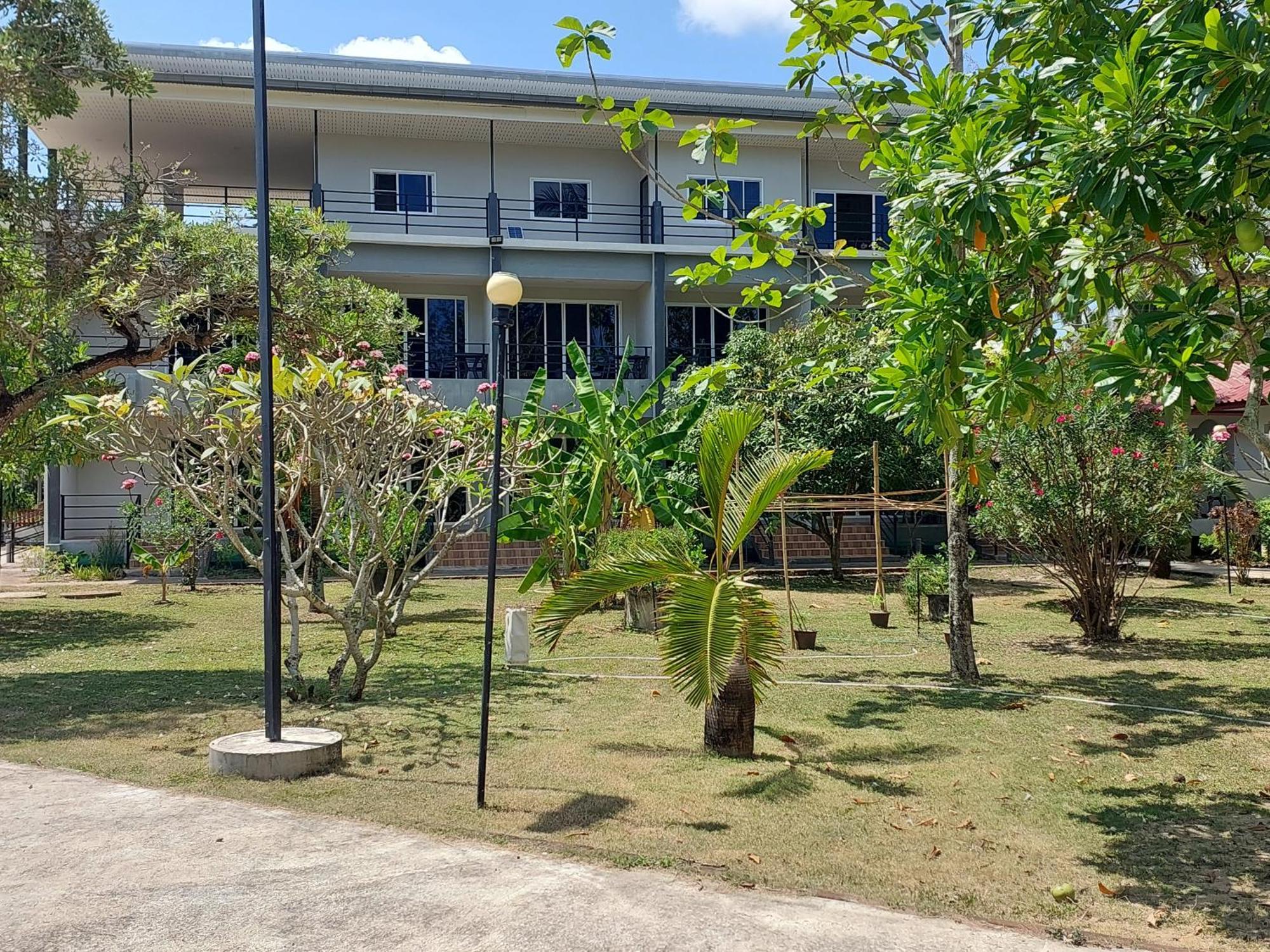 Loma Beach Resort Ban Pak Nam Pak Duat Экстерьер фото