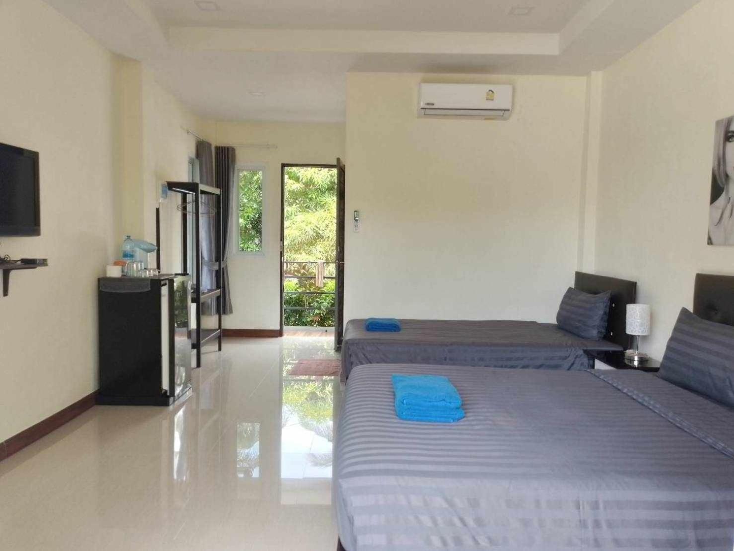 Loma Beach Resort Ban Pak Nam Pak Duat Экстерьер фото